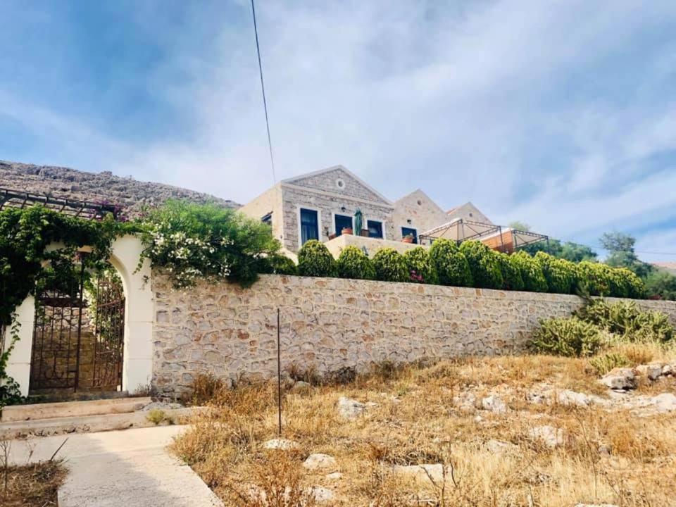 Marina Castellana Studios II Chalki Town Exterior foto