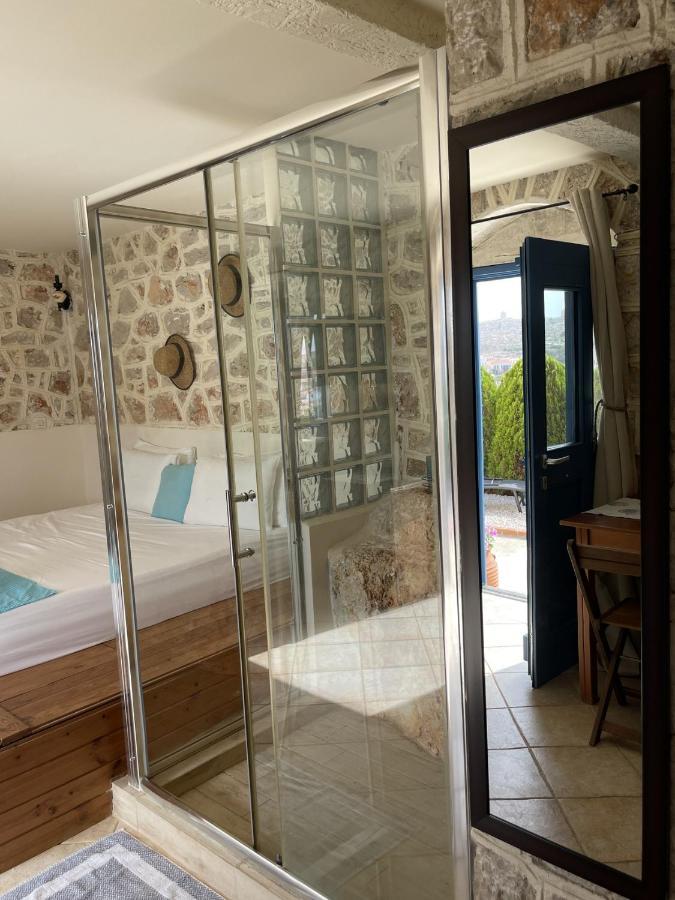 Marina Castellana Studios II Chalki Town Exterior foto
